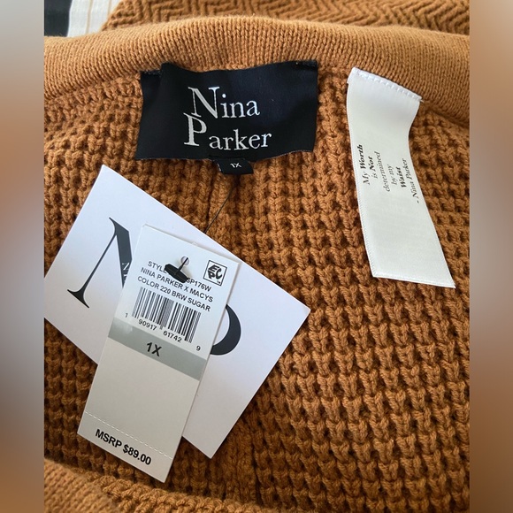 NWT High Rise Crochet Pants - Picture 2 of 4